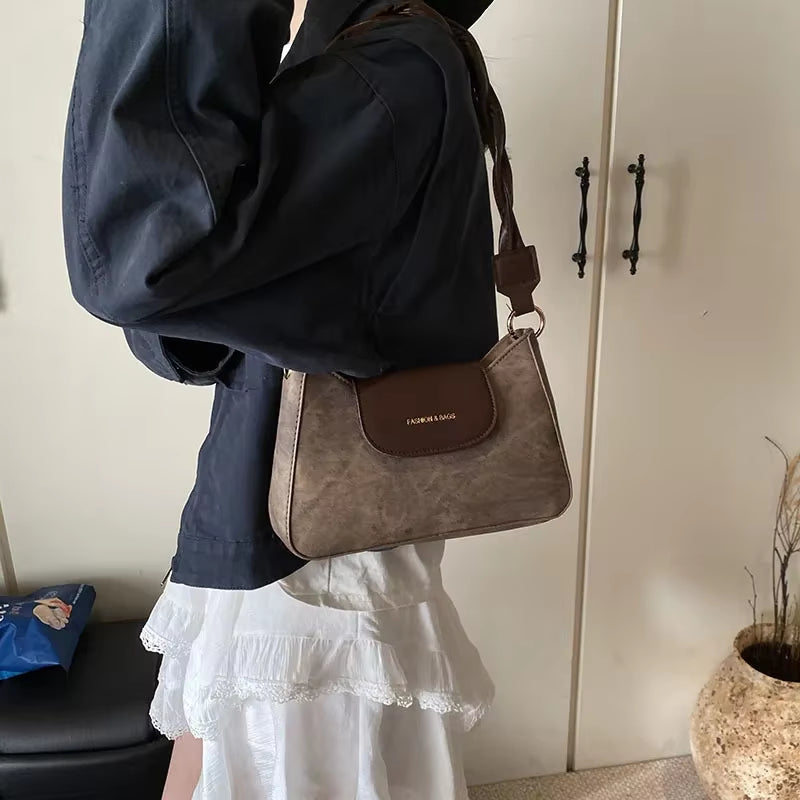 Retro Casual Single Shoulder Bag Commuter Women'S Bag New Trend Small Square Bag Brown Underarm Bag Spring New Model